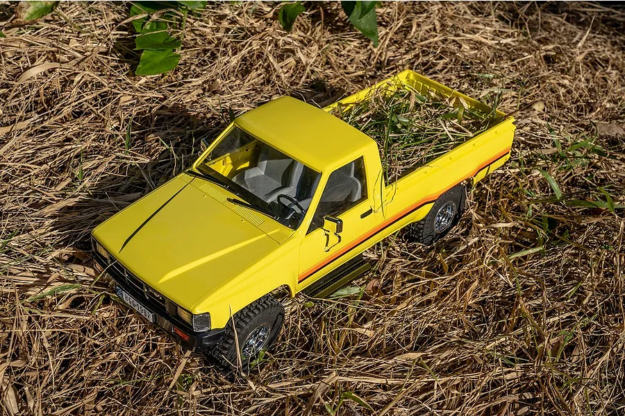 FMS 1983 Toyota Hilux RC Rock Crawler Electric 4WD 1/18 Scale RTR - Yellow image 83749
