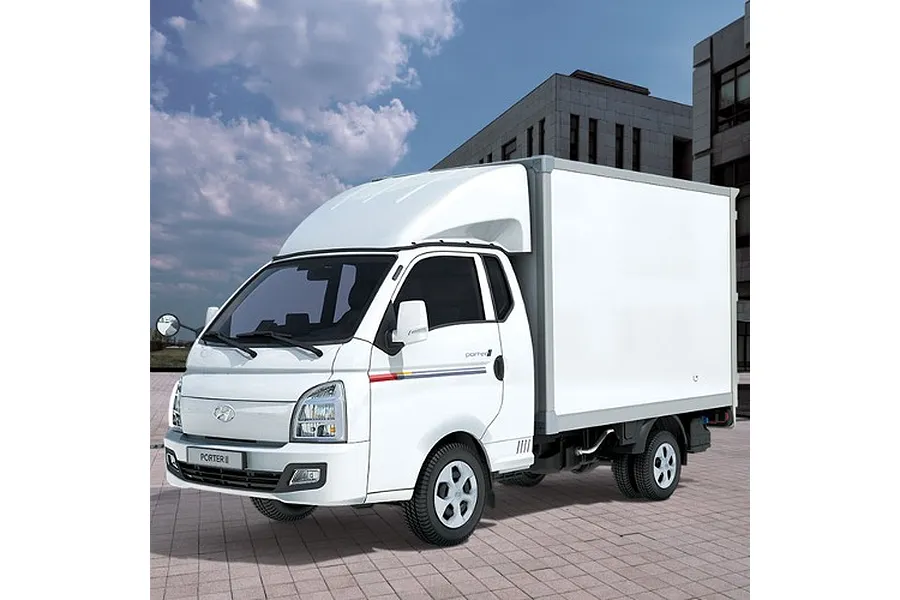 Academy 1/24 Kia Porter II Box Truck Scaled Plastic Model Kit image 88237