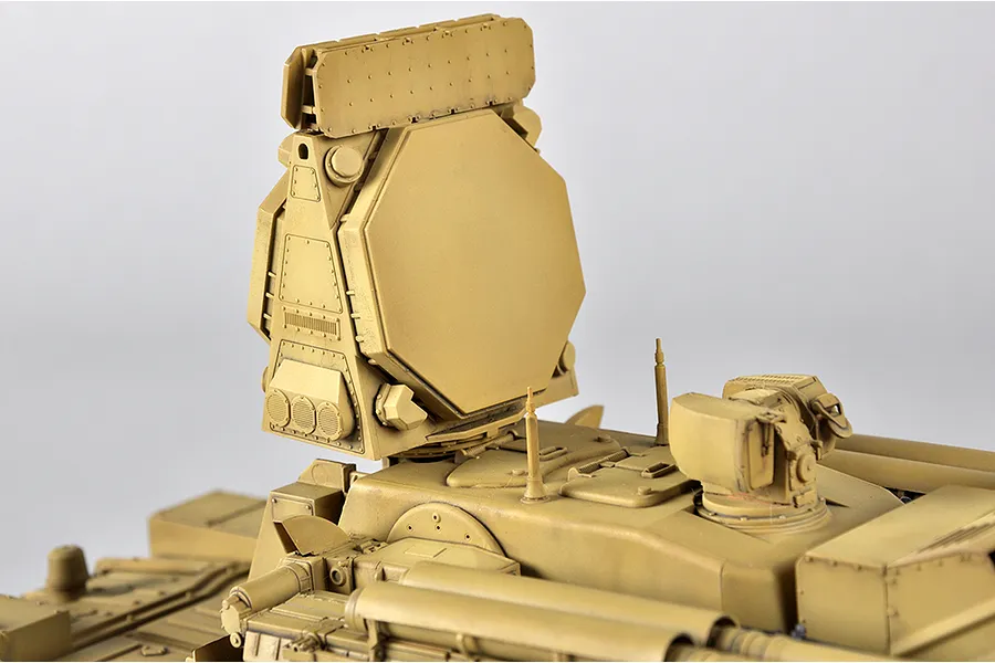 Trumpeter 1/35 ZPRK DB 96K6 Pantsir-S1 Anti-Air (Tracked) Scaled Plastic Model Kit image 88325