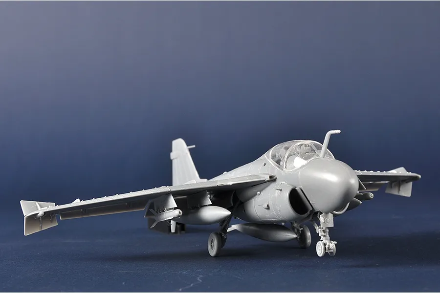 Trumpeter 1/72 A-6A Intruder Fighter Plastic Model Kit image 88336