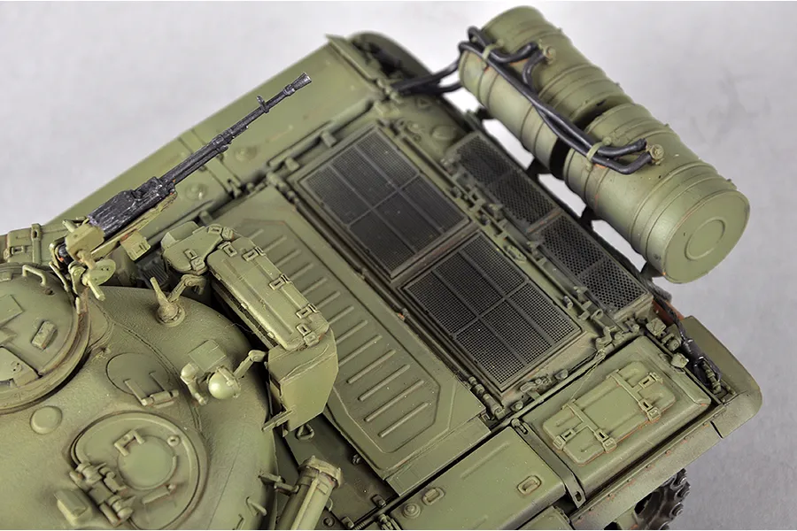 Trumpeter 1/35 T-72M MBT Tank Scaled Plastic Model Kit image 88383