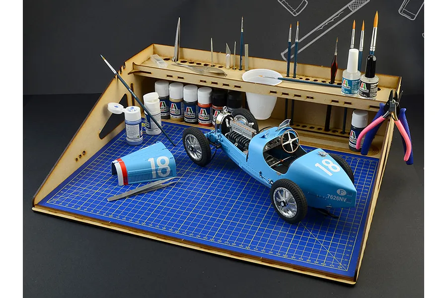 Italeri Modelling Workstation w/ A3 Cutting Mat image 89261