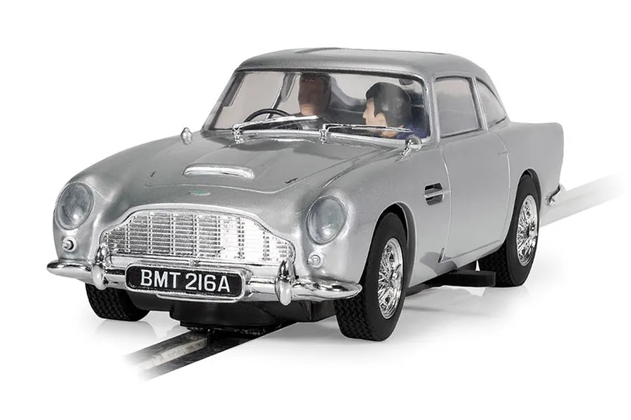 Scalextric 1/32 James Bond Aston Martin Goldfinger Slot Car image 89841