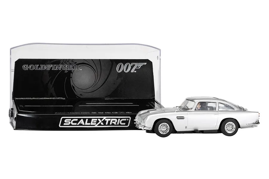 Scalextric 1/32 James Bond Aston Martin Goldfinger Slot Car image 89848