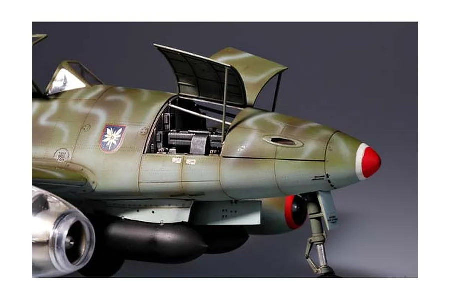 Trumpeter 1/32 Messerschmitt Me 262 A-2a Scaled Plastic Model Kit image 89911