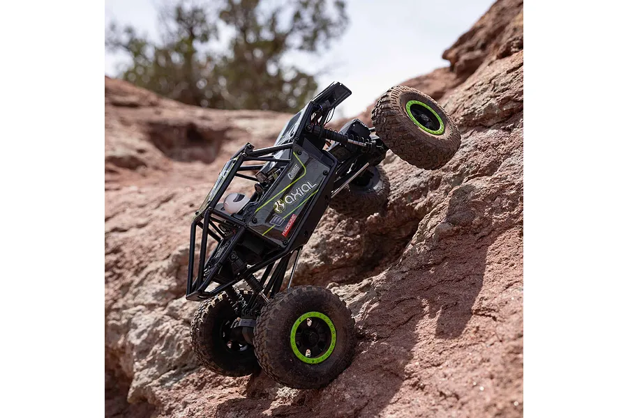 Axial UTB18 Capra Unlimited RC Rock Crawler Electric 4WD 1/18 Scale RTR - Black image 93299