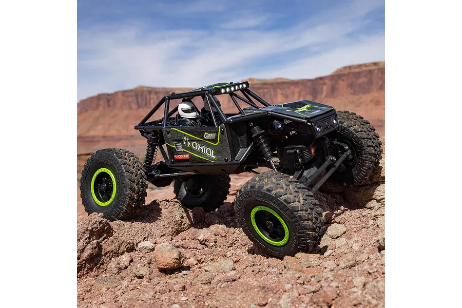 Axial UTB18 Capra Unlimited RC Rock Crawler Electric 4WD 1/18 Scale RTR - Black image 93300