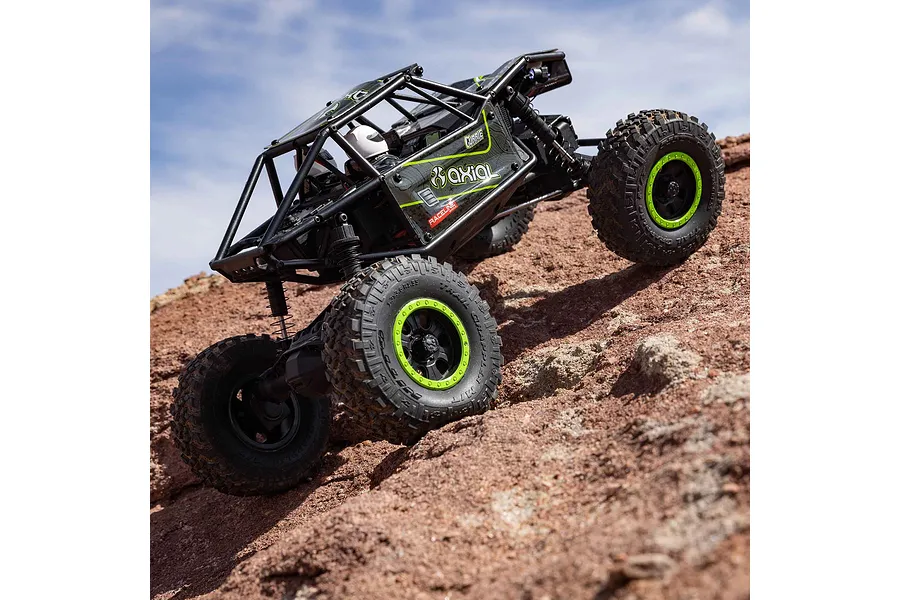Axial UTB18 Capra Unlimited RC Rock Crawler Electric 4WD 1/18 Scale RTR - Black image 93302