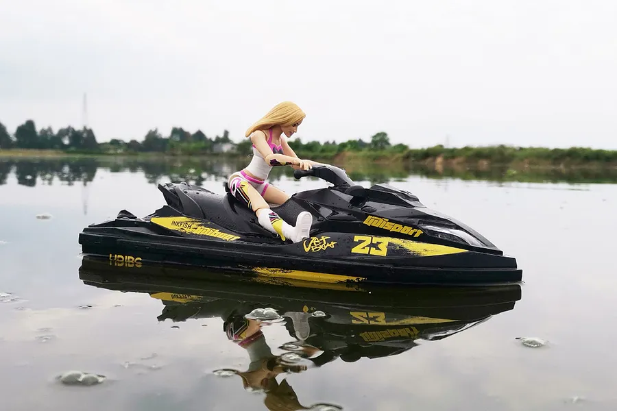 UDI 14&amp;quot; Inkfish RC Jet Ski Electric RTR - Black/Green image 93778