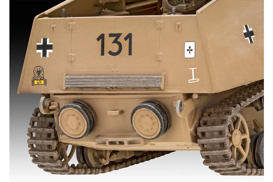 Revell 1/72 Sd.Kfz. 164 Nashorn Tank Scaled Plastic Model Kit image 94036
