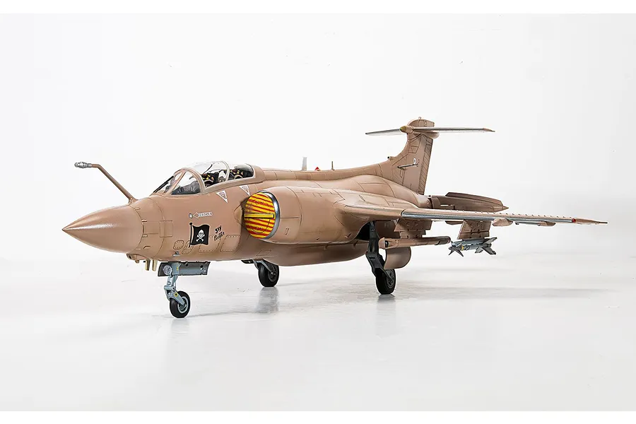 Airfix 1/48 RAF Blackburn Buccaneer S.2 Fighter Scaled Plastic Model Kit  image 94226