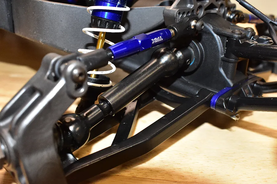 MIP X-Duty Extreme Heavy-Duty Front CVD Driveshaft Upgrade Kit image 94529