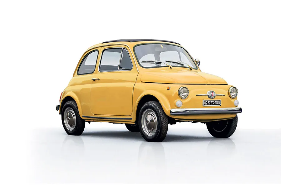 Italeri 1/12 Fiat 500 F Car Scaled Plastic Model Kit image 2