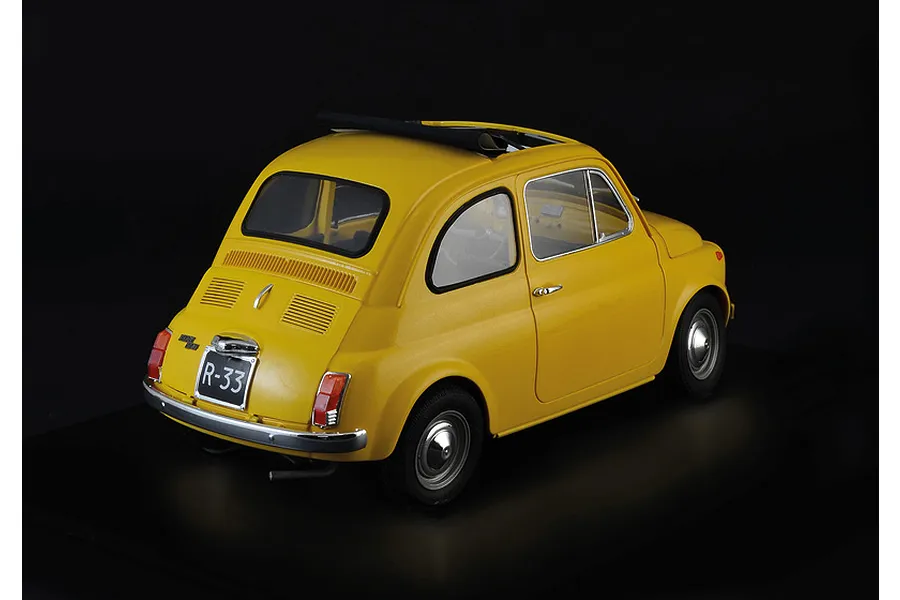 Italeri 1/12 Fiat 500 F Car Scaled Plastic Model Kit image 9