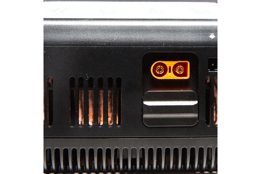 Spektrum S1400 G2 400W Smart Charger image 95031