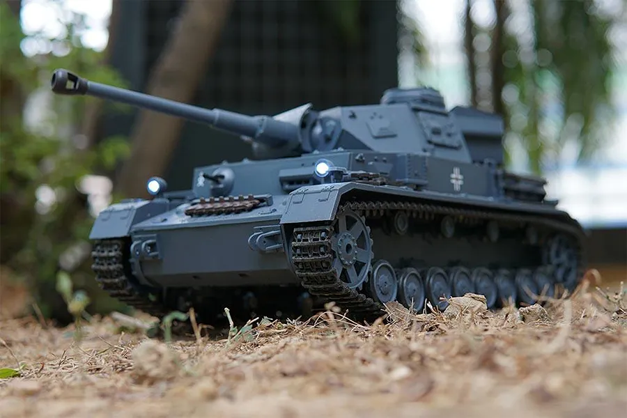Heng Long German Panzer IV (F2 Type) RC Tank Electric Tracked 1/16 Scale RTR image 95533