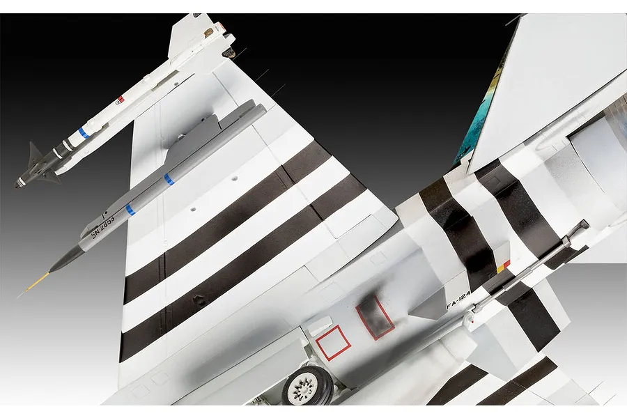 Revell 1/32 &amp;quot;50th Anniversary&amp;quot; F-16 Falcon Fighter Scaled Plastic Model Kit image 97889