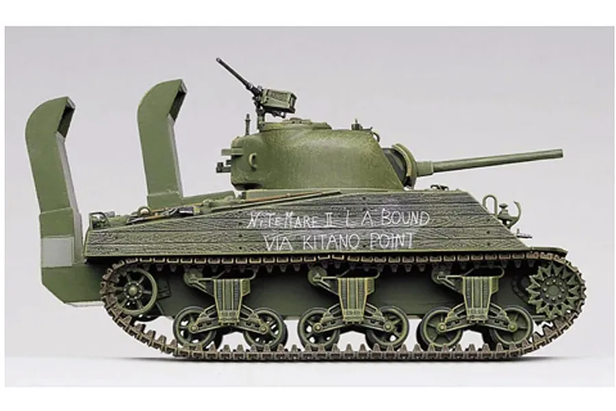Academy 1/35 USMC M4A2 &amp;quot;Pacific Theater&amp;quot; Tank Scaled Plastic Model Kit image 98721