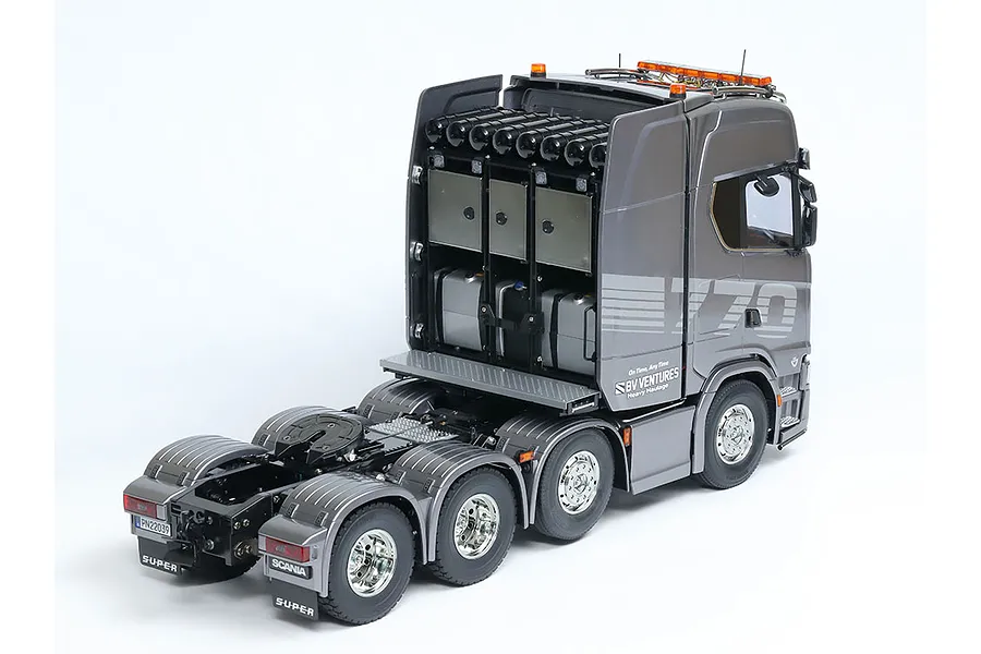 Traxxas Scania 770 S RC Truck Electric 4WD 1/14 Scale Kit - Gunmetal image 2