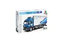 Italeri 1/24 scale Iveco Turbostar 190.48 Special Reefer Truck model kit box showing a blue truck with a refrigerated trailer.